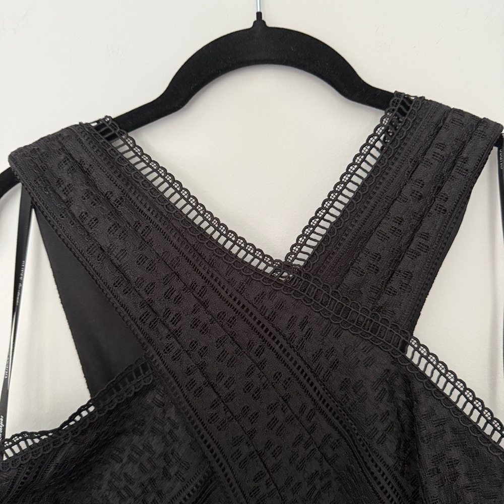 Guess Cutout Lace Dress NWT - Picture 6 of 9